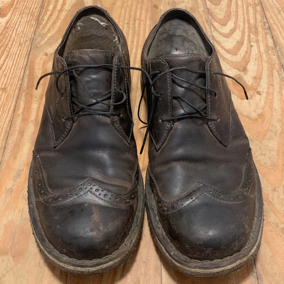 UGG Men’s Size 9 Brown Leather Brogue Oxfords Crepe Soles - Picture 1 of 9